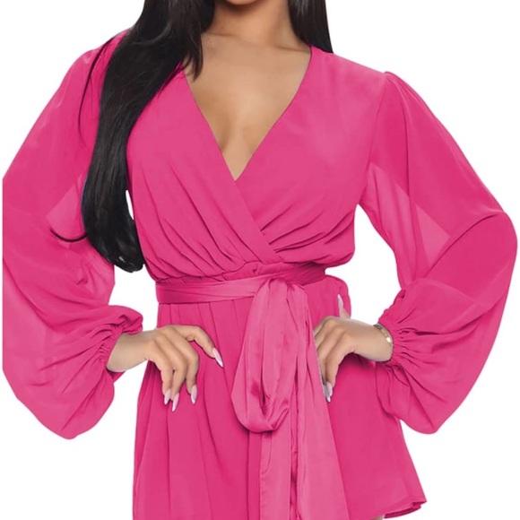 kelly Giovanni Pants - Hot Pink Romper Size Extra Large fits liked a Large